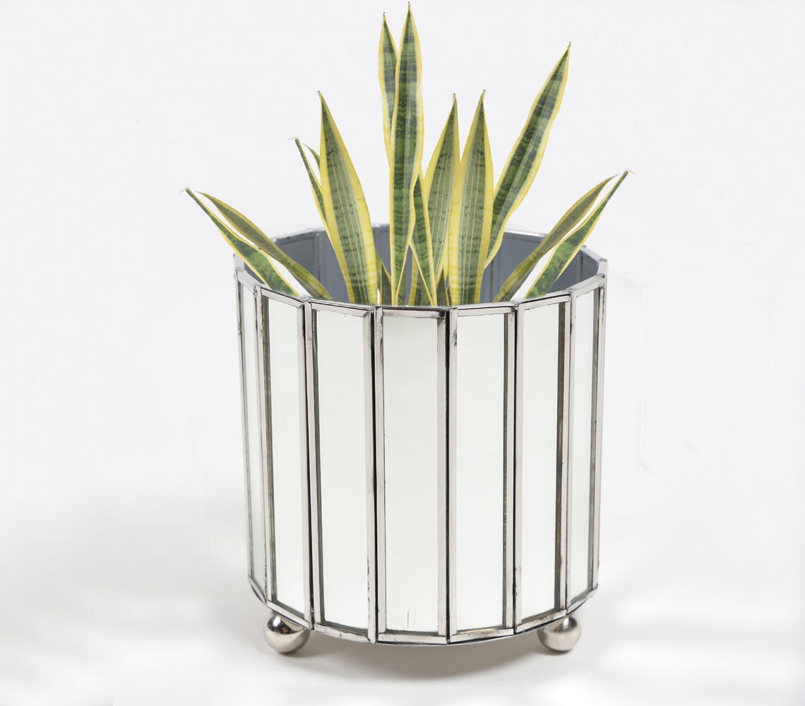 Handcrafted Panel Mirrored stainless steel planter - Silver - VAQL101013151901