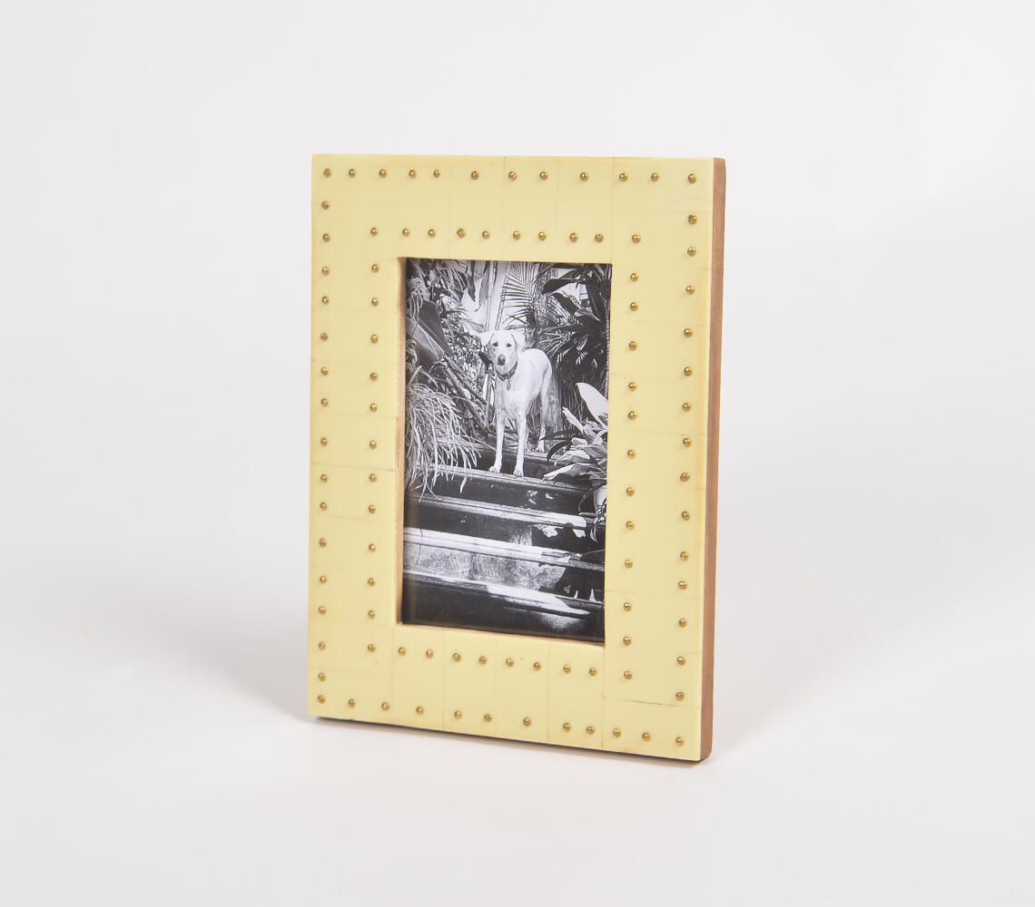 Resin Photo frame with Brass Accents - Brown - VAQL10101373654