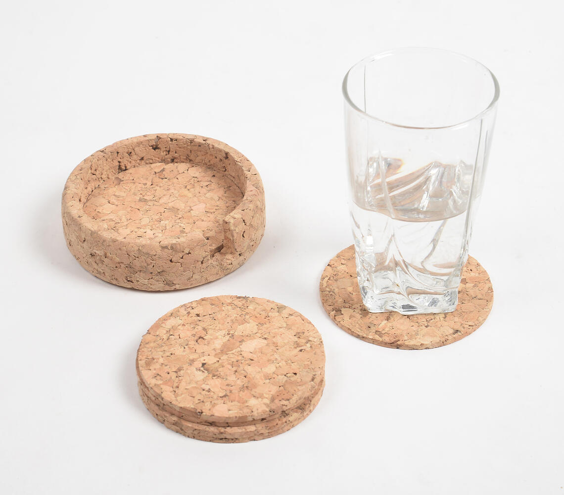 Eco-friendly Classic Round Cork Coasters with Box (Set of 6) - Natural - VAQL101014111260