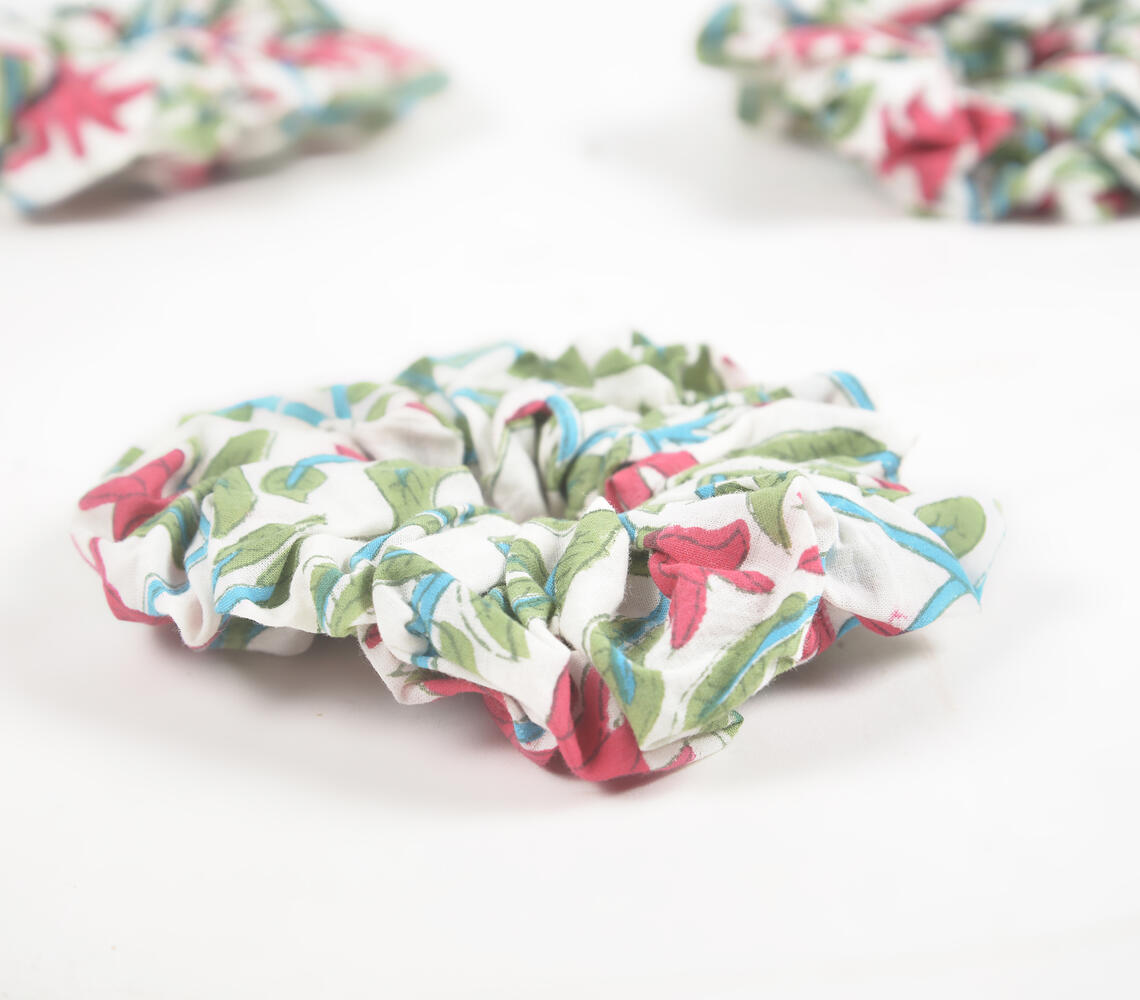 Floral Block printed Scrunchie hair ties (set of 3) - Multicolor - VAQL101018124977