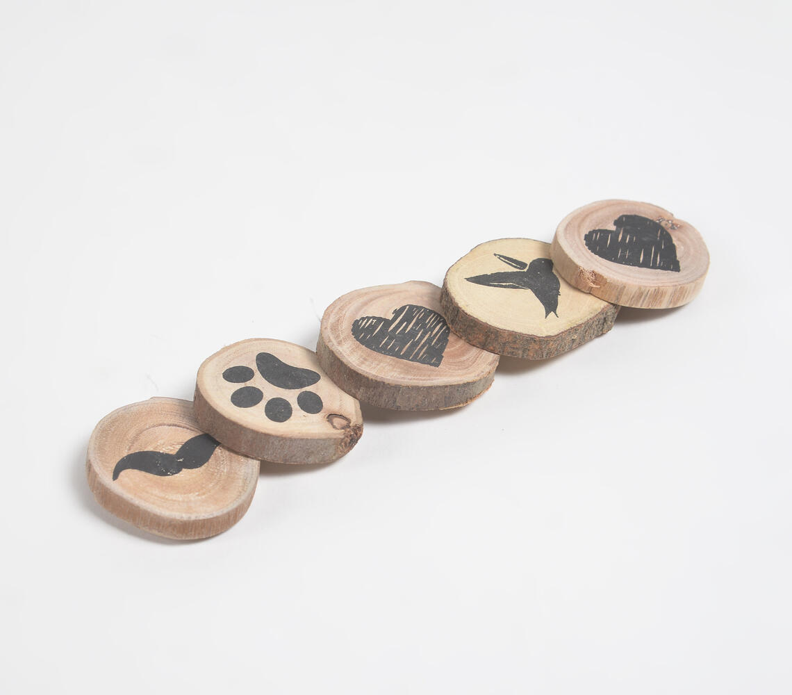 Handcrafted Monochromatic Wooden Magnets (Set of 5) - Multicolor - VAQL101019116389